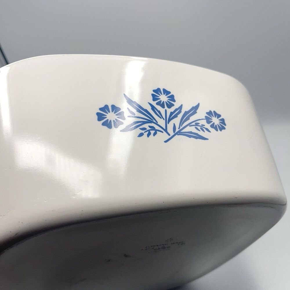 Vintage Corning Ware Blue Cornflower 4 Qt Casserole P-84-B w/ Lid USA 1960s - Picture 11 of 13